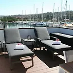 Floating House Royal Blue Portoroz Nyaraló Portorož
