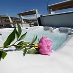 Nyaraló Floating House Royal Blue Portoroz Portorož