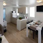 Nyaraló Floating House Royal Blue Portoroz Portorož