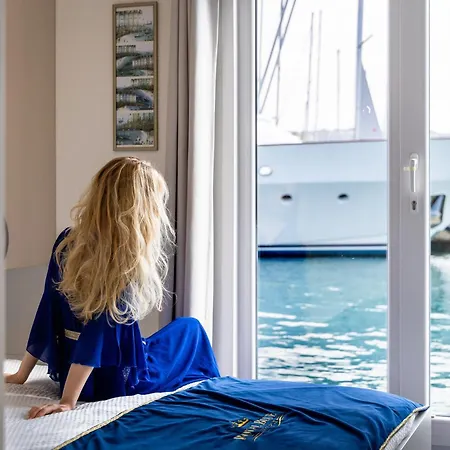 Floating House Royal Blue Portoroz * Portorose