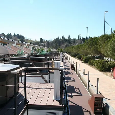 Floating House Marina Royal Počitniška hiša *